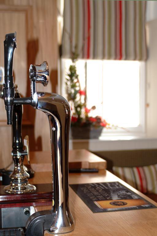 Gwesty'R Emlyn Hotel Newcastle Emlyn Εξωτερικό φωτογραφία