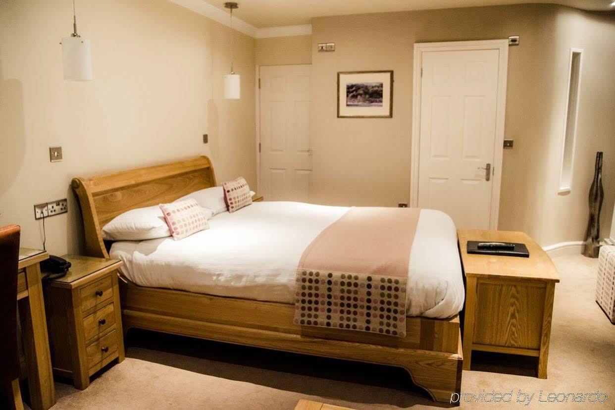 Gwesty'R Emlyn Hotel Newcastle Emlyn Εξωτερικό φωτογραφία