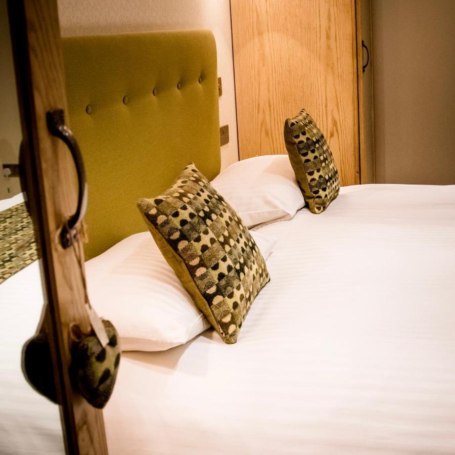 Gwesty'R Emlyn Hotel Newcastle Emlyn Εξωτερικό φωτογραφία