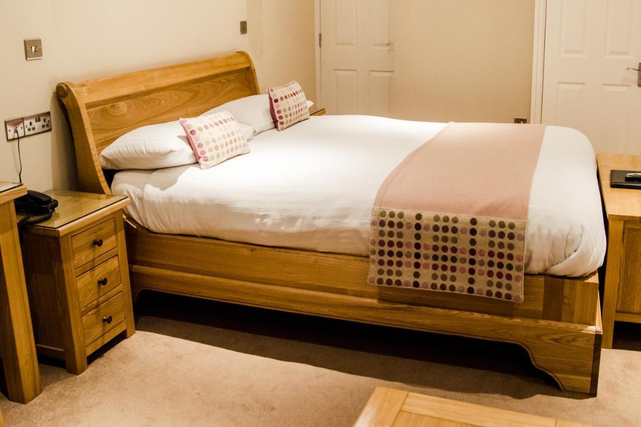 Gwesty'R Emlyn Hotel Newcastle Emlyn Εξωτερικό φωτογραφία